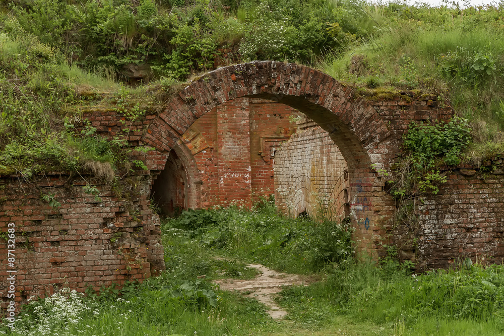 Arch to an abandoned fort Arch to an abandoned fort