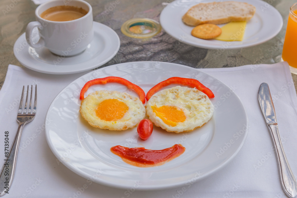 Happy Face Frying Eggs breakfast