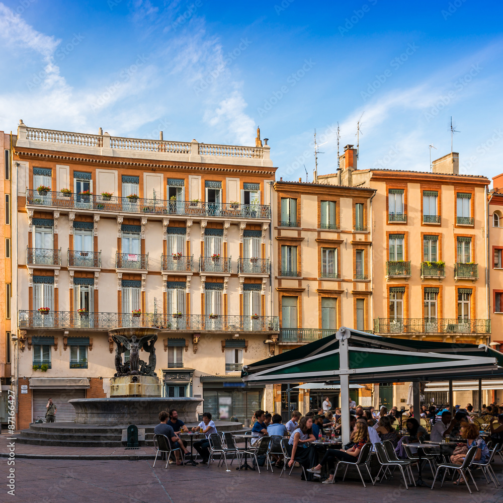 Obraz premium Place de la trinité, Toulouse