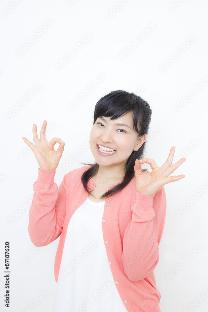 オッケーする女性 オッケーする女性