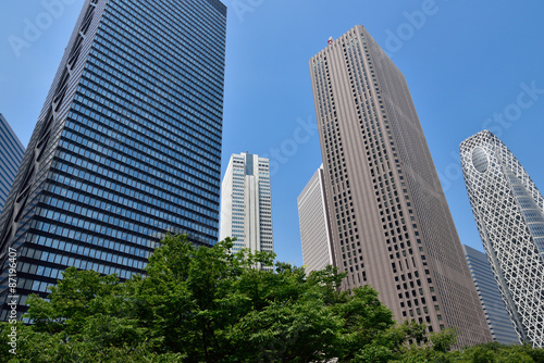 新宿西口の高層ビル群 © hamazou