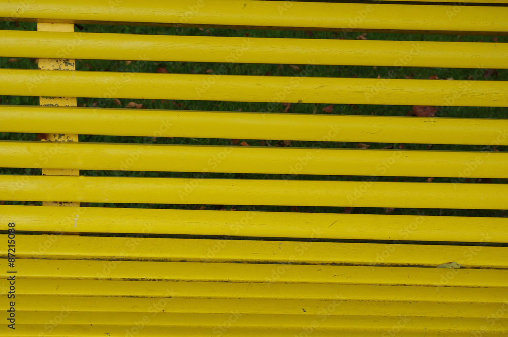 Fototapeta premium Le banc jaune