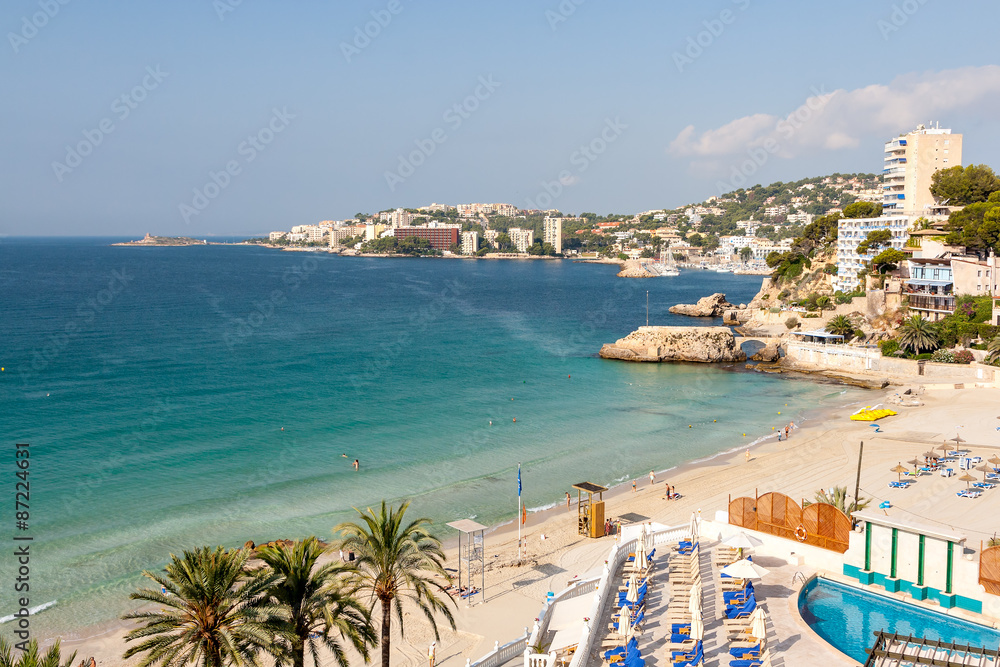 Naklejka premium Panorama of the bay with a beach and hotels in Mallorca