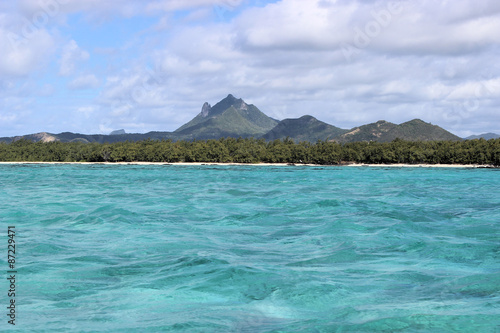 Blick auf Mauritius © luja_104