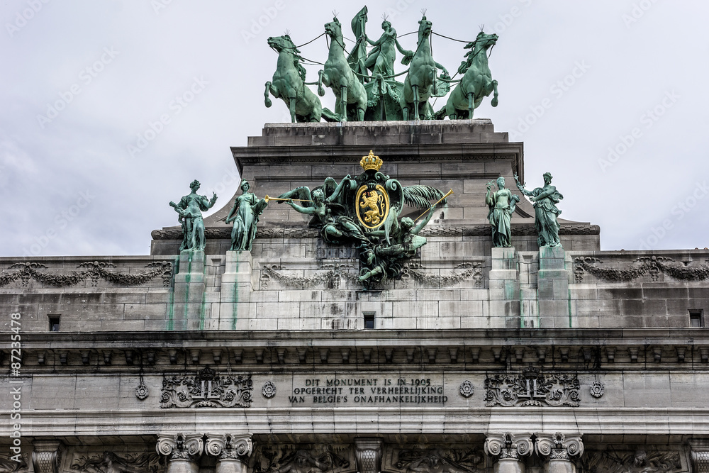 Triumphal arch (Arc de Triomphe), Cinquantenaire park, Brussels. Triumphal arch (Arc de Triomphe), Cinquantenaire park, Brussels.