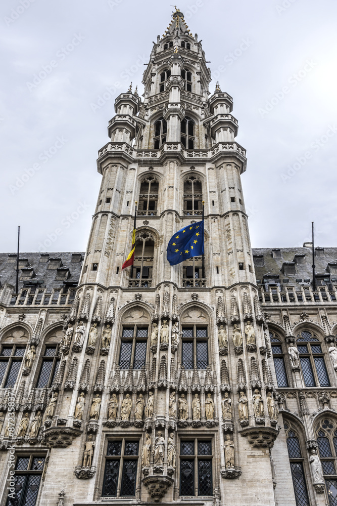 Obraz premium Town Hall (Hotel de Ville). Grand Place (Grote Markt), Brussels.