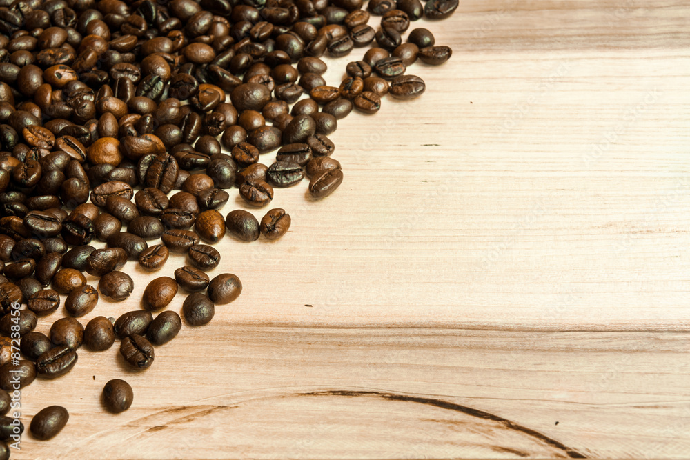 Fototapeta premium Coffee on grunge wooden background