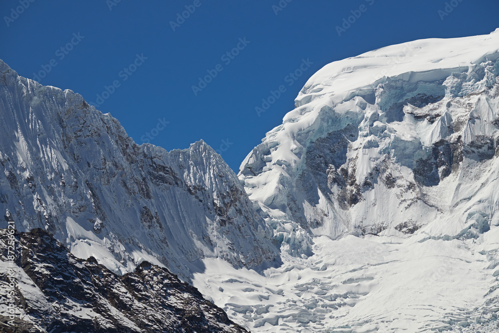 Ranrapalca Summit