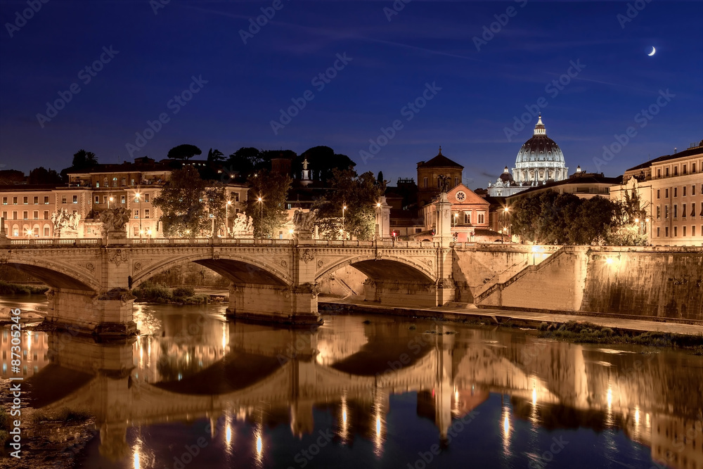 Night view of St. Peter's cathedral in Rome, Italy