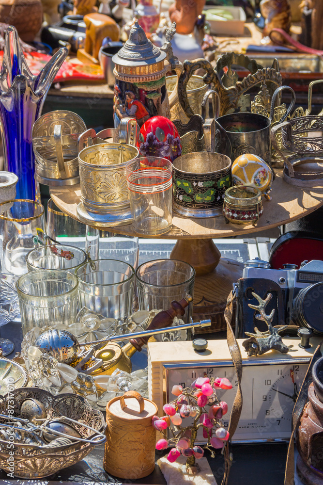 Flee market Flee market