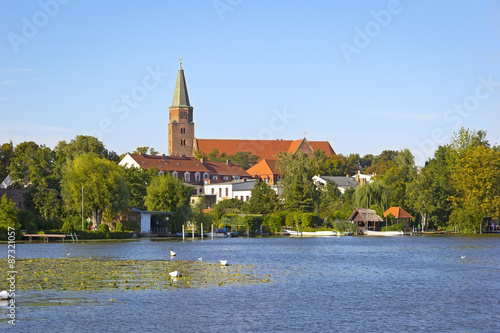 Obraz na płótnie View to the Town Brandenburg w salonie