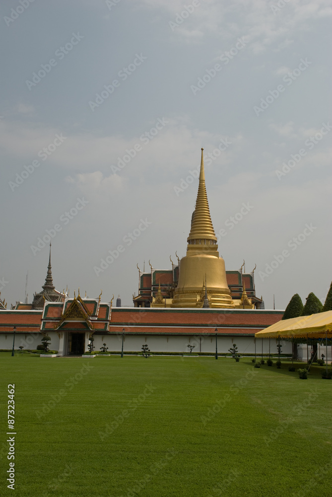 Fototapeta premium Grand Palace at Bangkok (Thailand)