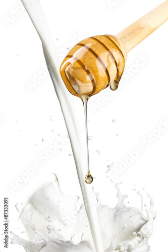 Milk Splash With Honey Drop