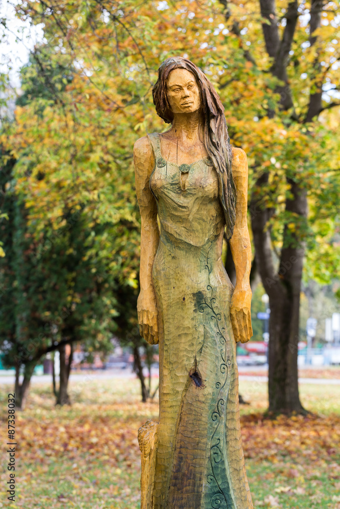  Fairy-like wooden figures from primaeval Slawic tales