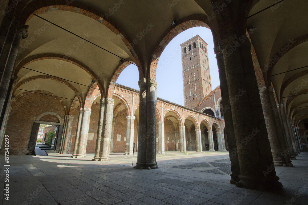 basilica romana minore collegiata abbaziale prepositurale di Sant'Ambrogio