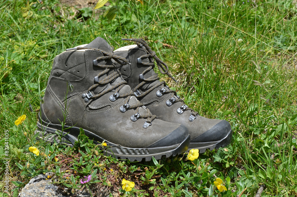 wanderschuhe StockFoto Adobe Stock