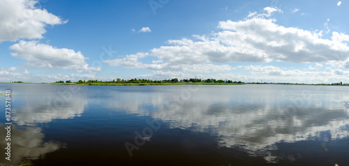 Fototapeta Naklejka Na Ścianę i Meble -  Lake panorama