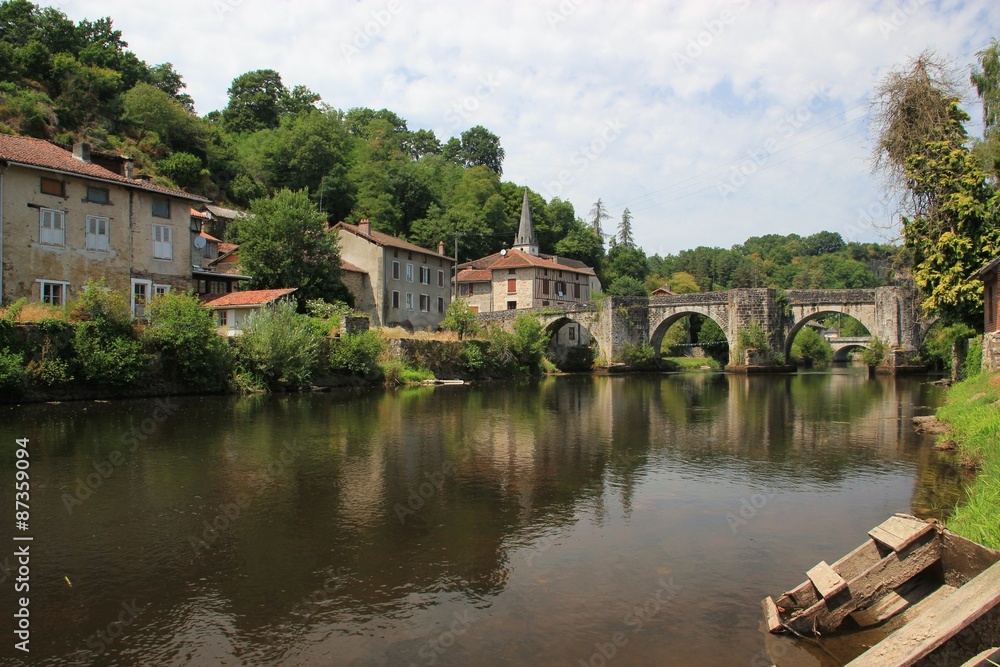 Saint-Léonard-de-Noblat . Saint-Léonard-de-Noblat .