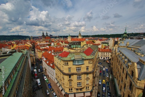 Вид на Прагу с воздуха с Пороховой башни