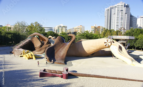 Parque infantil Gulliver en Valencia, España  photo