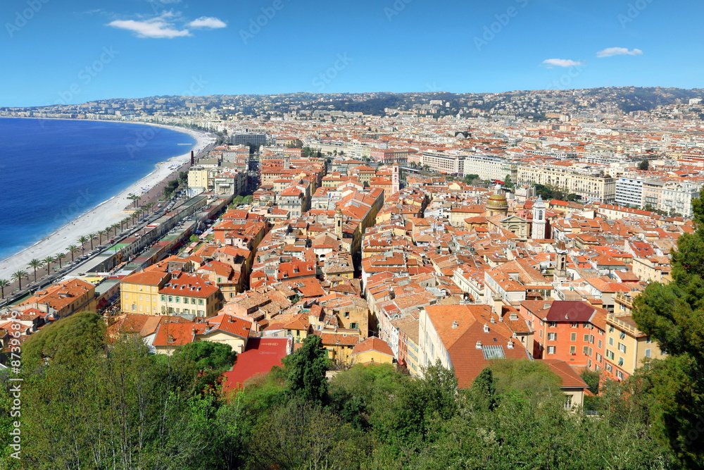 Le Vieux Nice et la mer