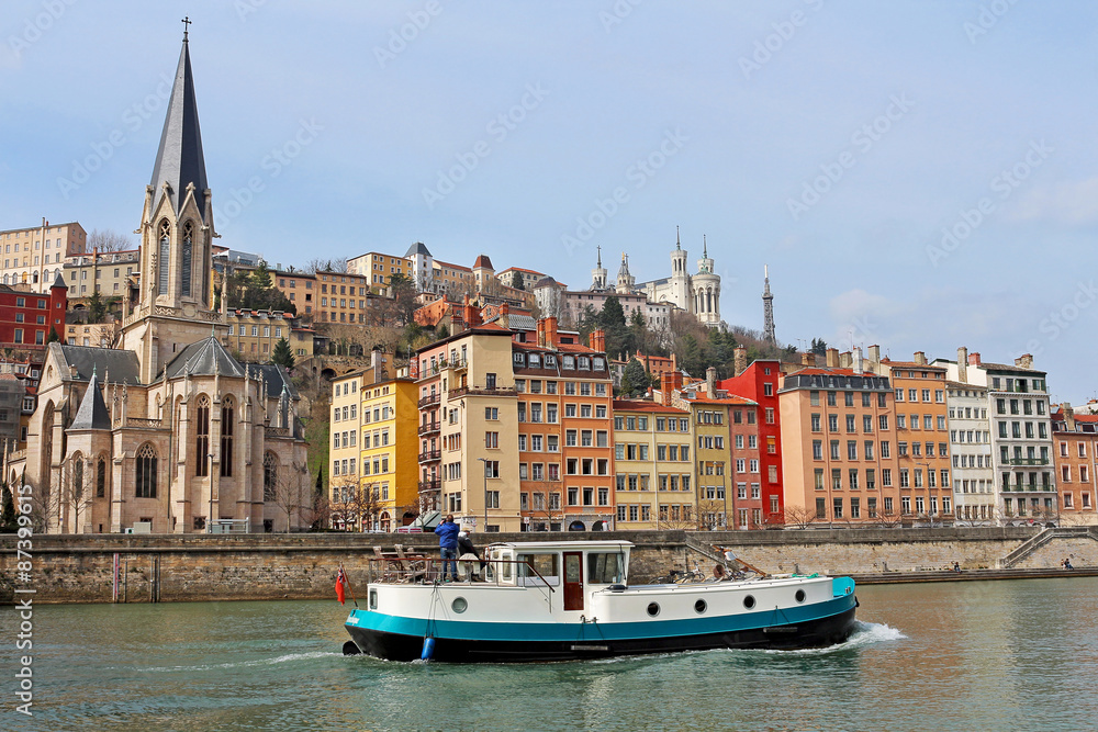 Naklejka premium Lyon, plaisance , Saint-Georges, et Fourvière