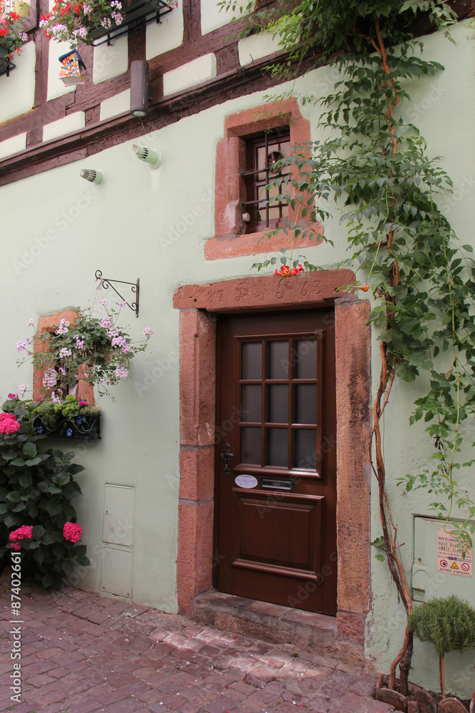 Alsace architecture village de Riquewihr
Alsace architecture village de Riquewihr