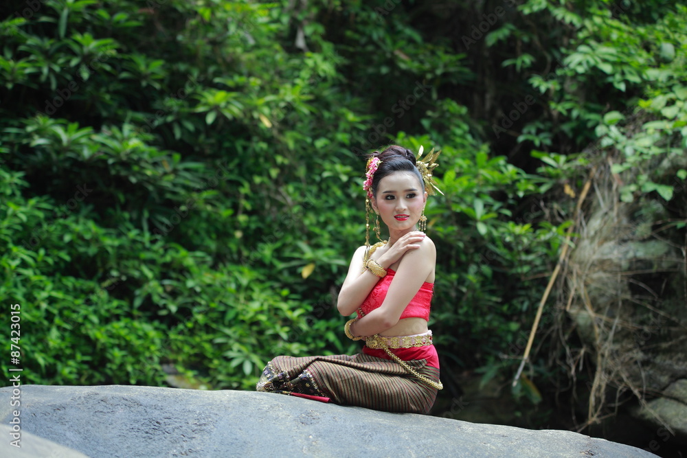 Dancer Thailand
Dancer Thailand