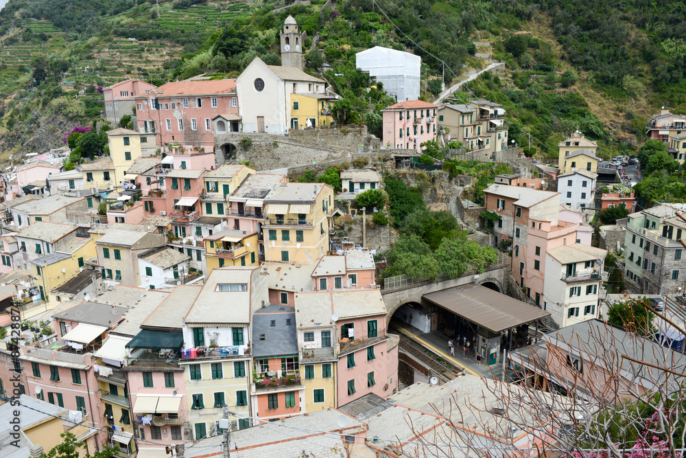 Scenic view of colorful village Vernazza in Cinque Terre