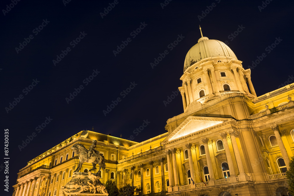 Obraz premium Buda Palace And Monument Of Prince Eugene, Budapest, Hungary