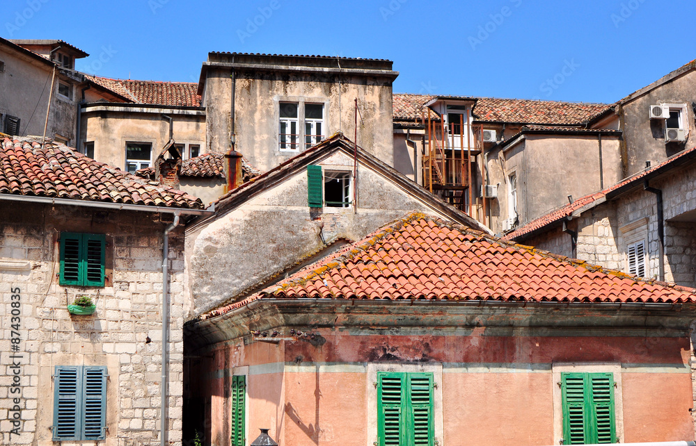 Old houses and facades in the Mediterranean 