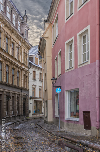 Riga Narrow Road © Antony McAulay