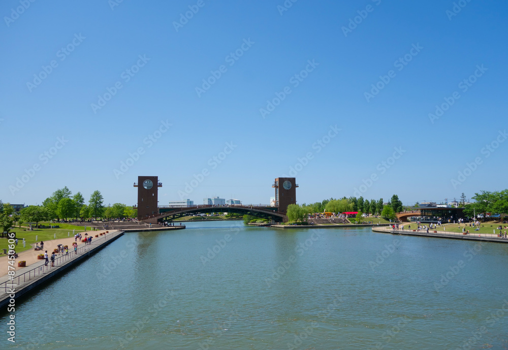 Naklejka premium Fugan Canal Park, Toyama, Japan, 富山富岩環水公園