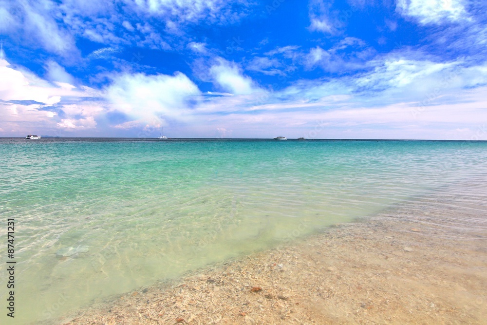  Paradise beach in Koh maiton island , phuket ,Thailand