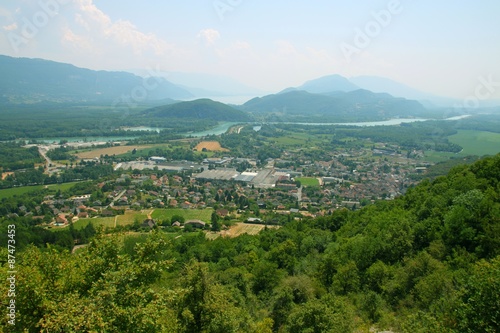 Culoz, le rhône et le Lac du Bourget depuis le Grand Colombier photo