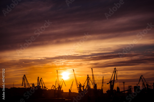 Закат над грузовым портом. Одесса, Украина
