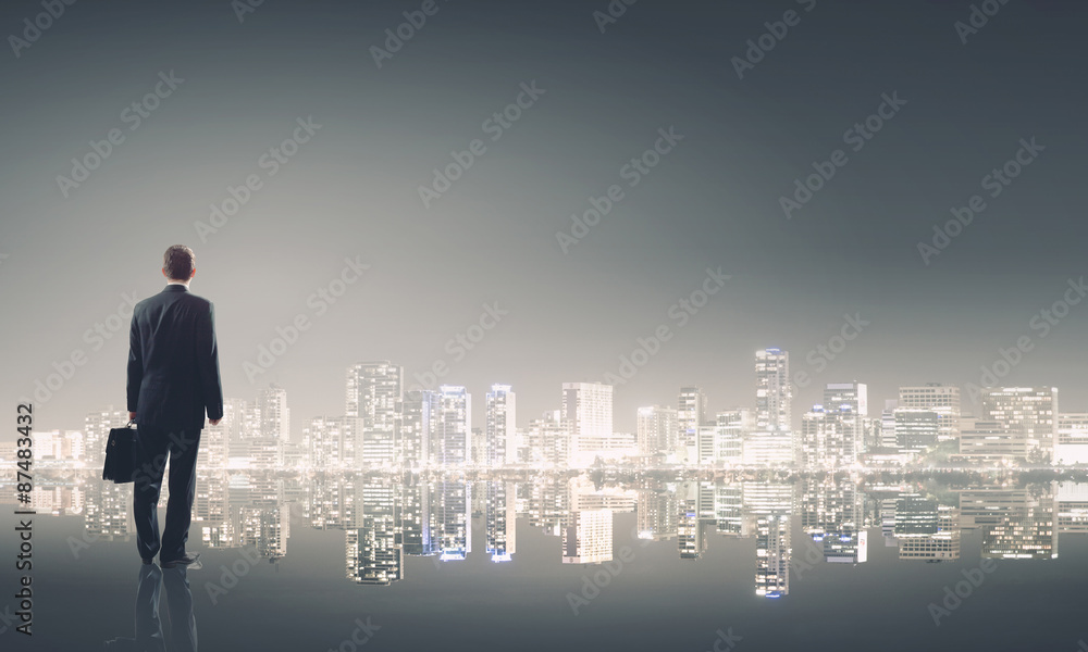 Big city never sleeps Big city never sleeps