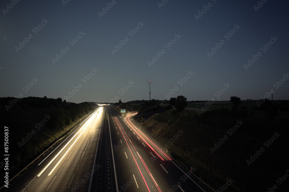 Obraz premium highway at night time exposure