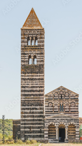 Sardinien, Basilica della Santissima Trinità di Saccargia, Sassari, Insel, Sommer, Italien photo