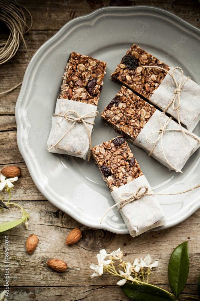 Fototapeta premium Homemade granola energy bars