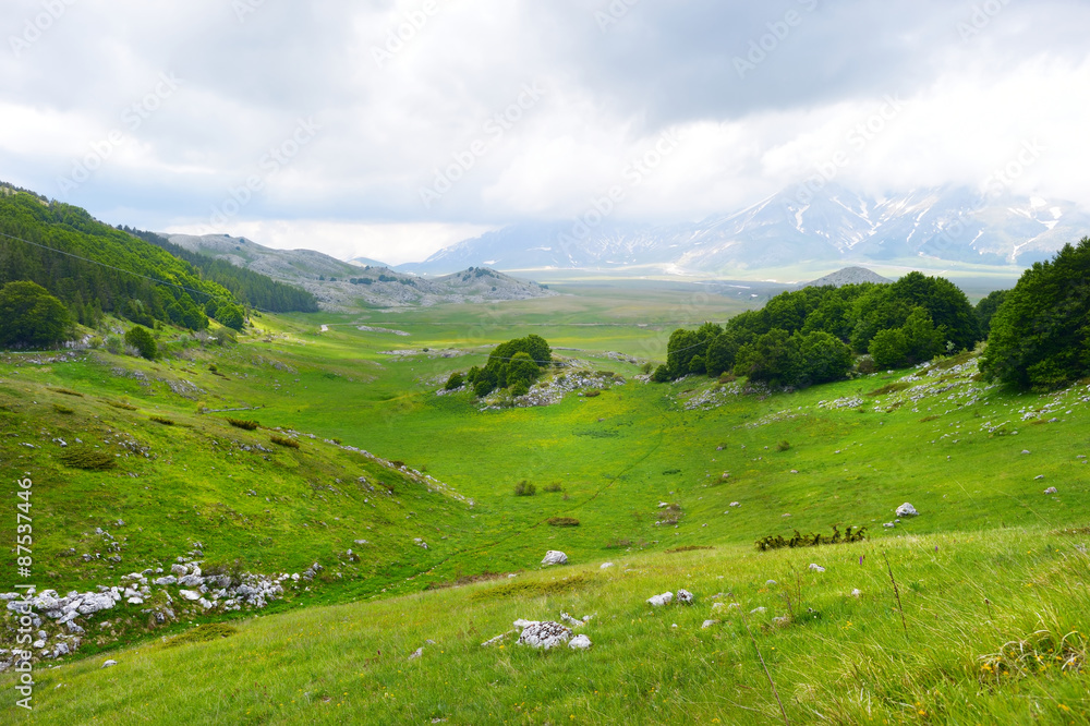 Naklejka premium Beautiful view of Campo Imperatore plateau