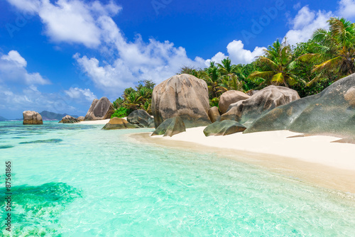 Fototapeta Naklejka Na Ścianę i Meble -  Tropical Paradise of Seychelles- Anse Source d'Argent - Beach on island La Digue