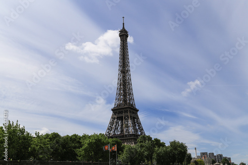 eiffel tower in paris,france © luckybai2013