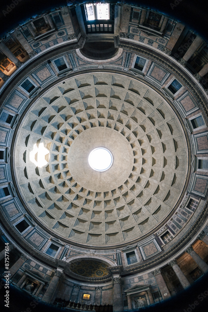 Obraz premium Pantheon ceiling detail. A 180 degree super wide fish-eye view looking directly up at the dome within The Pantheon, Rome, Italy.