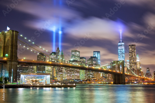 Manhattan skyline with Brooklyn Bridge and the Towers of Lights in New York