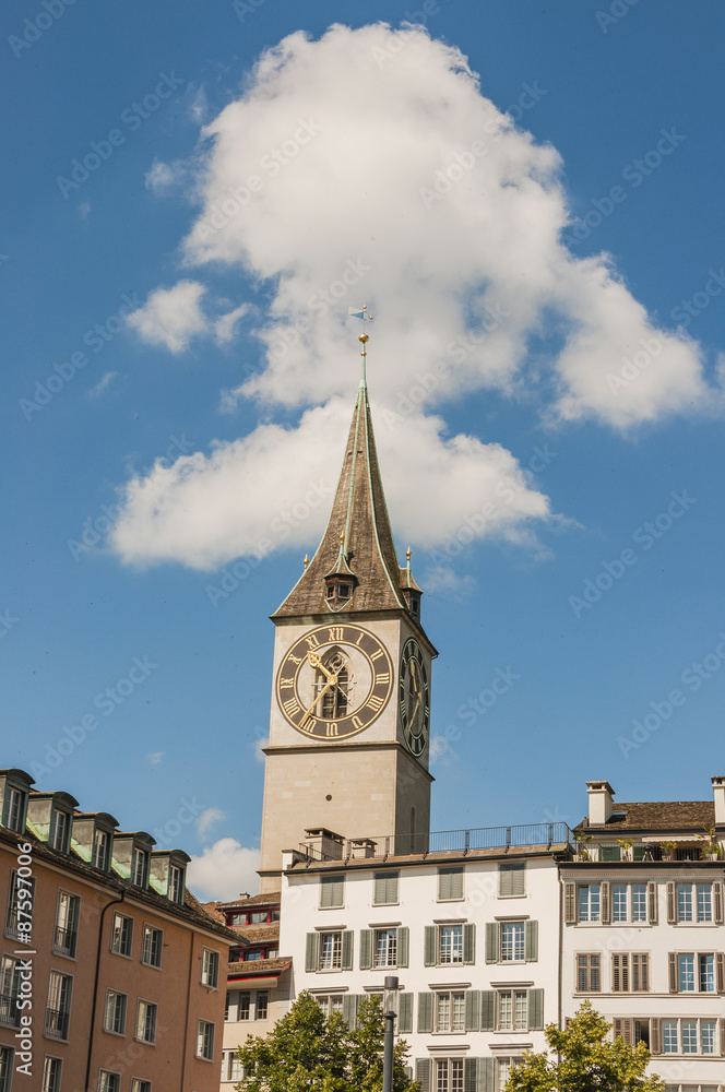 Zürich, Altstadt, Stadt, St. Peter Kirche, Limmatquai, Limmat, Kirche, Kirchturm, Sommer, Schweiz