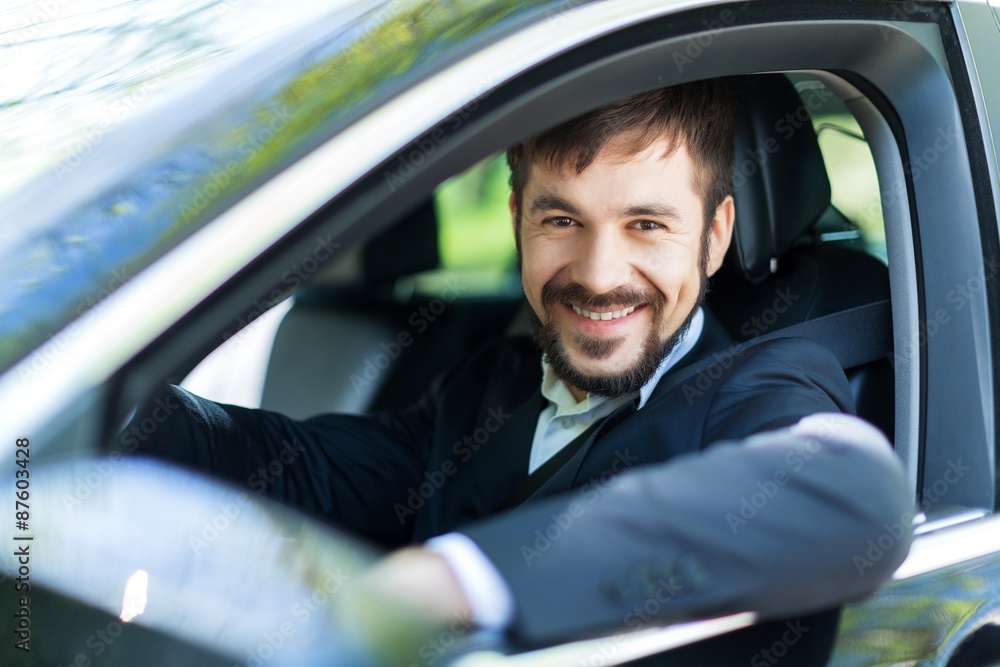 Auto, car, man. Auto, car, man.