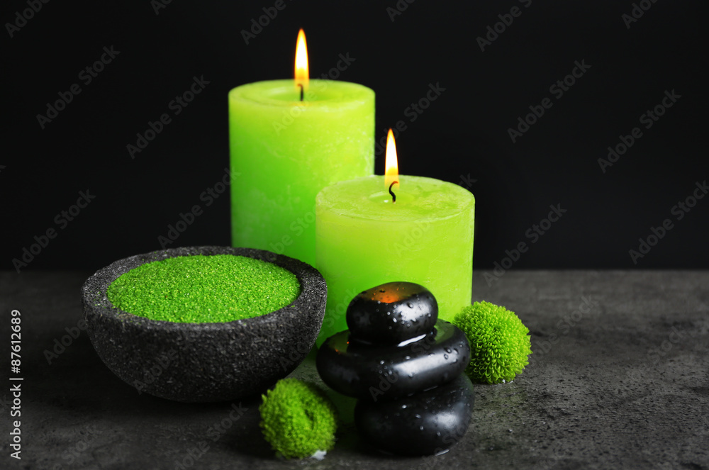 Obraz premium Beautiful composition of spa treatment on dark background