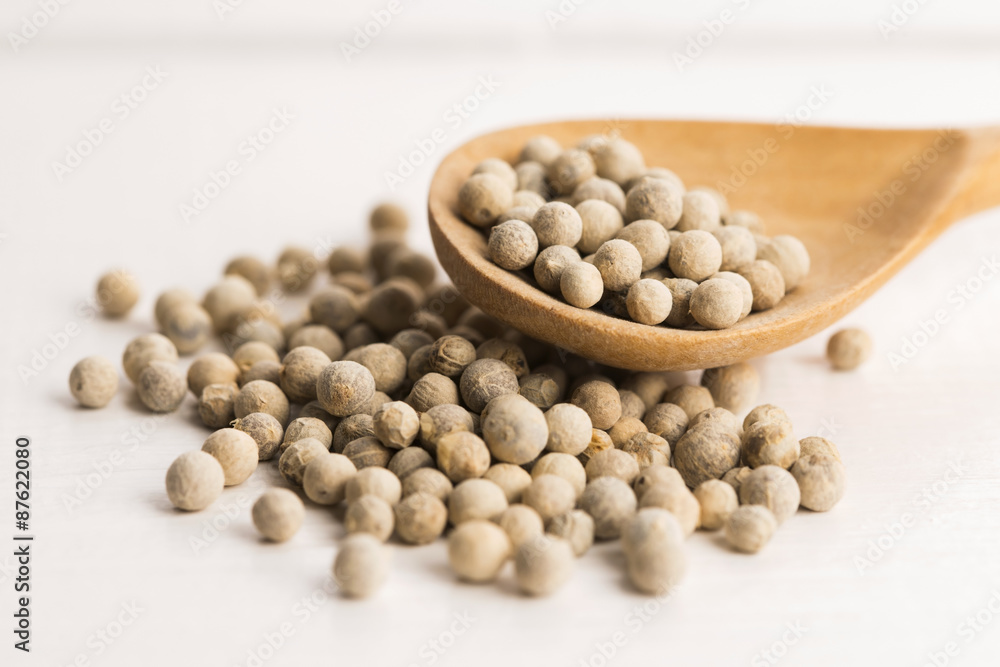 White pepercorn White pepercorn