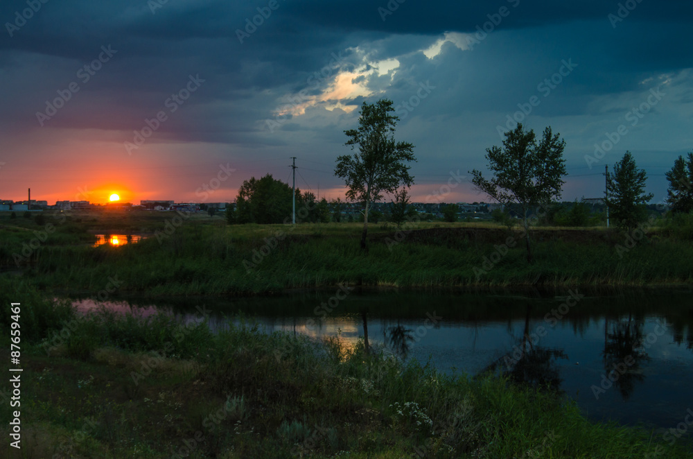 Fototapeta premium Sunset over the lake